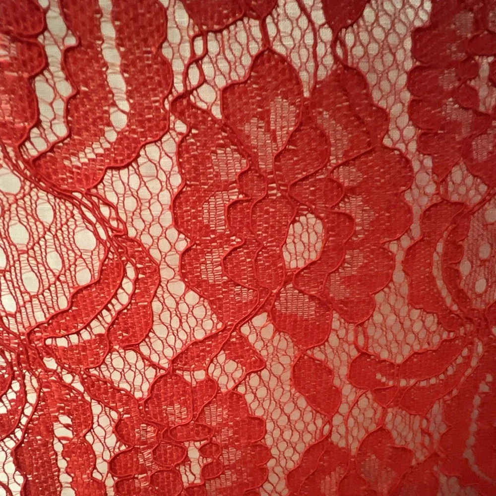 Red Floral Lace Fabric Scalloped Selvage 82